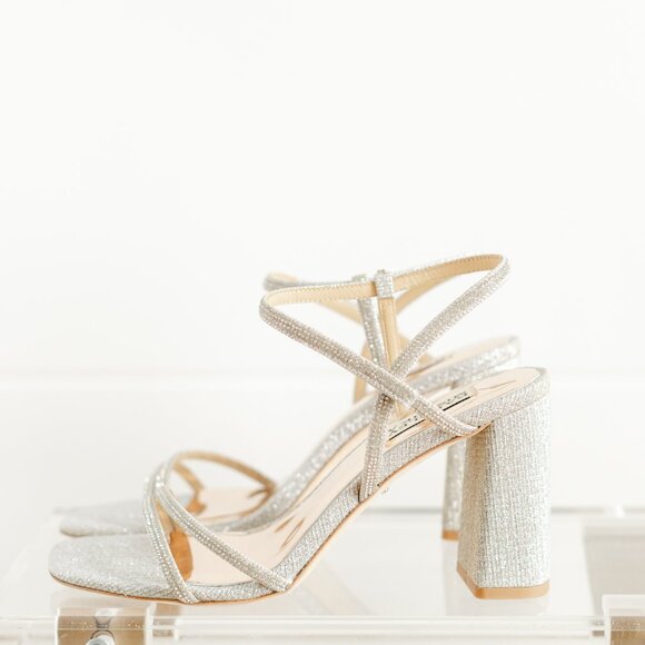 Badgley Mischka Rebekah Platinum Silver Women 8 Block Heel Sandal Fabric - Picture 11 of 14